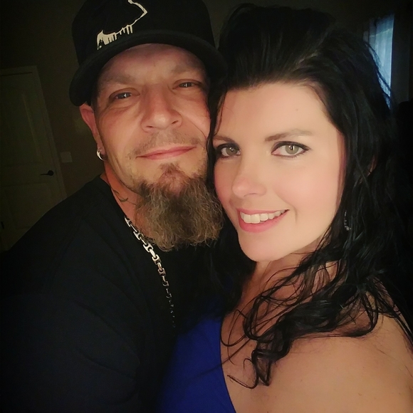 Meet your Posher, Dawn - Picture 1 of 1